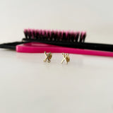 Scissor Studs